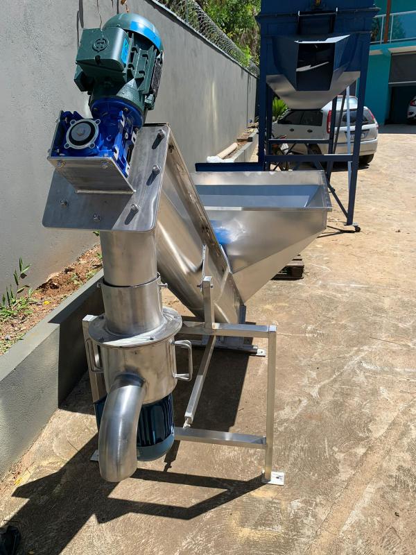 Moedor de gelo elétrico